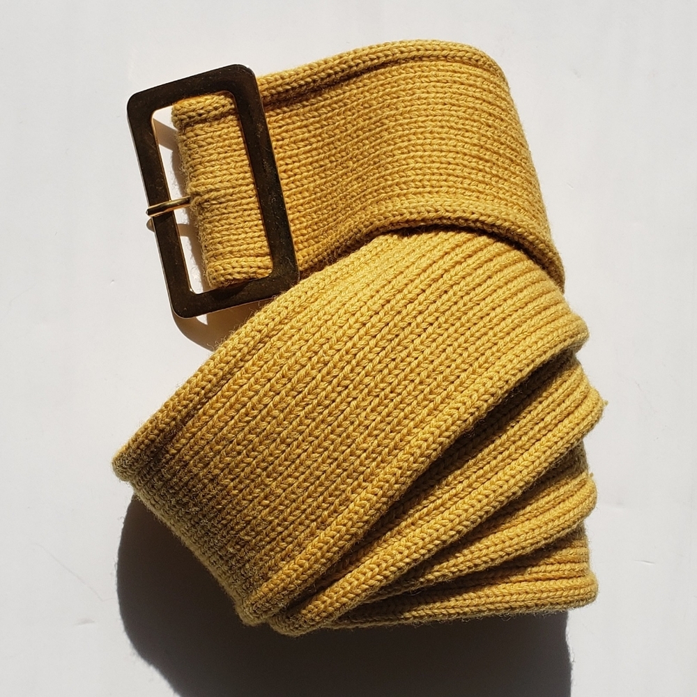 Vintage | Wool Cardigan with Suede Details - Picture 11 of 16